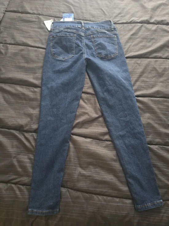 Curvy High-Rise Dark Blue Women’s Jeans - Picture 4 of 4